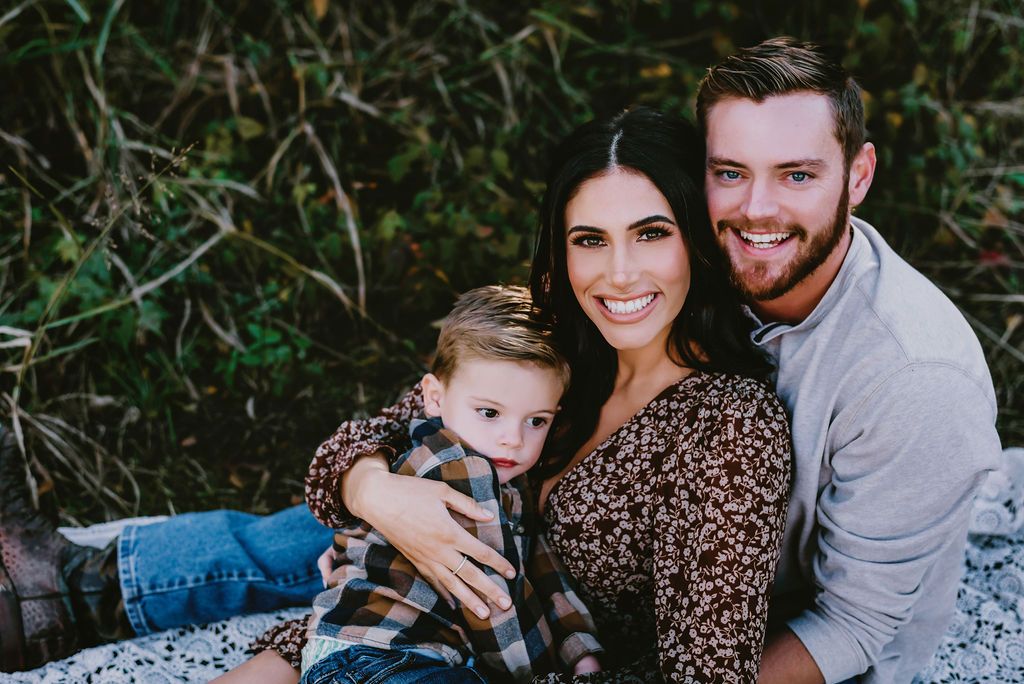 Summer with her husband and son